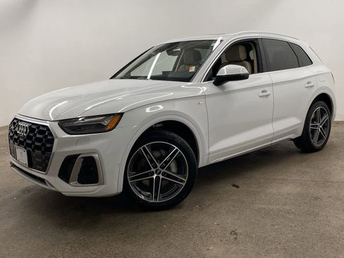 Used 2022 Audi Q5 e Prestige image 1