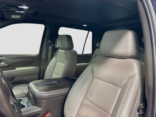 Used 2023 Chevrolet Tahoe LT w/ Luxury Package AWD/4WD image 17