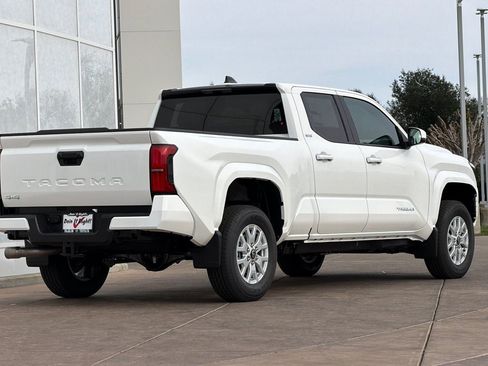 New 2026 Toyota Tacoma SR5 image 4