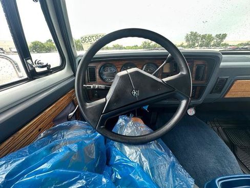 Used 1989 Dodge Ramcharger 2WD image 24