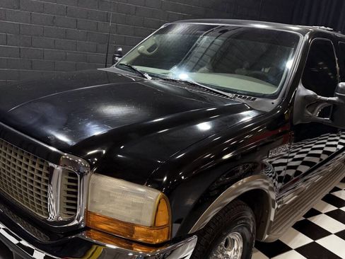 Used 2001 Ford Excursion Limited image 39