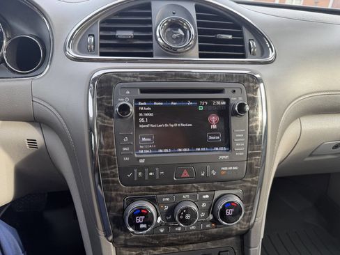 Used 2014 Buick Enclave Premium FWD image 16