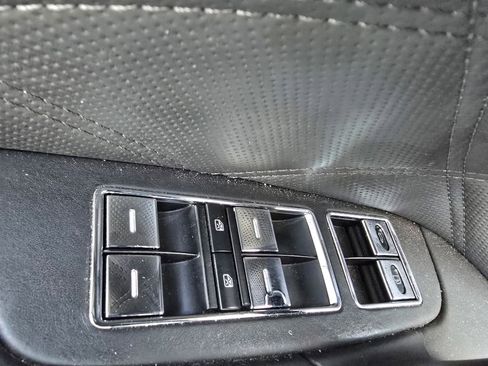 Used 2011 Bentley Flying Spur Flying Spur Speed w/ Convenience Specification Pkg image 23