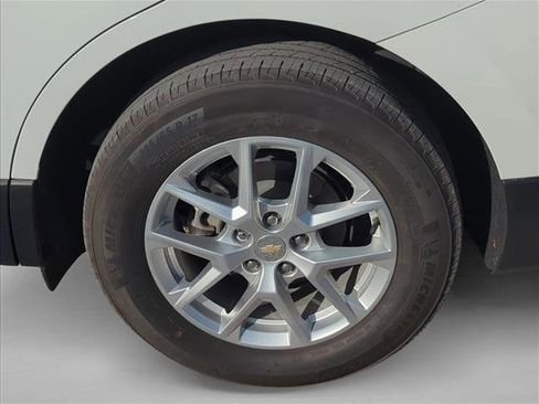 Used 2022 Chevrolet Equinox LT FWD image 6
