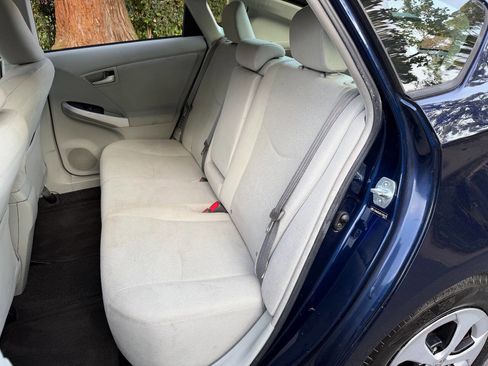 Used 2012 Toyota Prius Two FWD image 16