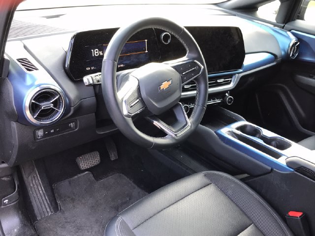 Certified 2024 Chevrolet Equinox EV LT w/ LPO, Active Package FWD image 29
