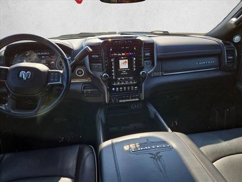 Used 2020 RAM 3500 Limited image 19