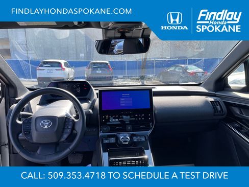 Used 2023 Toyota bZ4X image 18