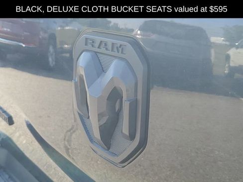Used 2021 RAM 1500 Big Horn AWD/4WD image 12