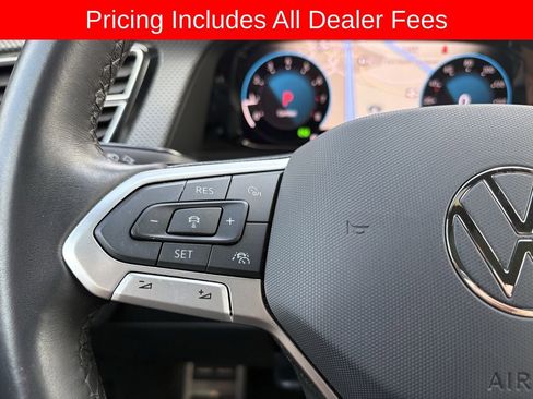 Used 2025 Volkswagen Atlas Cross Sport SEL R-Line AWD/4WD image 15