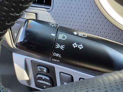 Used 2013 Toyota Tacoma 4x4 Double Cab image 38