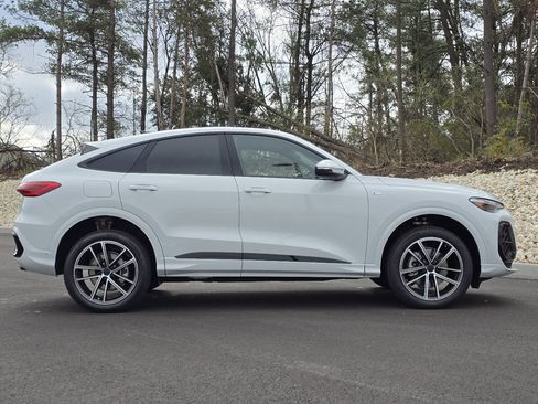 New 2026 Audi Q5 Premium Plus image 27