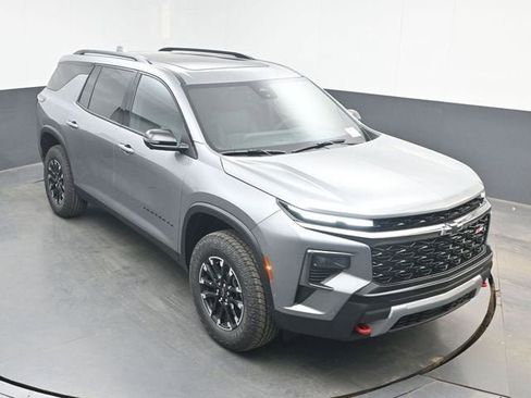 New 2026 Chevrolet Traverse Z71 w/ Enhanced Driving Package AWD/4WD image 35