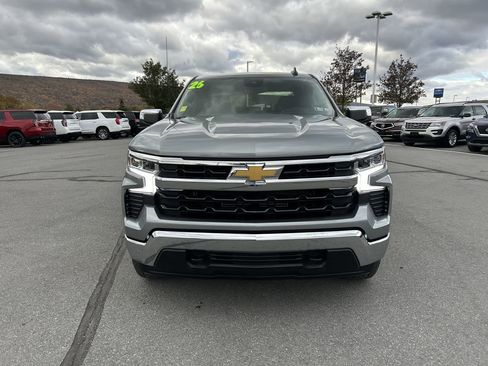 New 2026 Chevrolet Silverado 1500 LT image 2