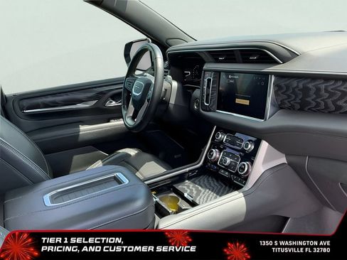 Certified 2023 GMC Yukon Denali w/ Denali Reserve Package AWD/4WD image 20
