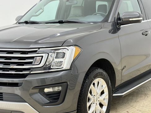 Used 2020 Ford Expedition XLT w/ Equipment Group 202A RWD image 20