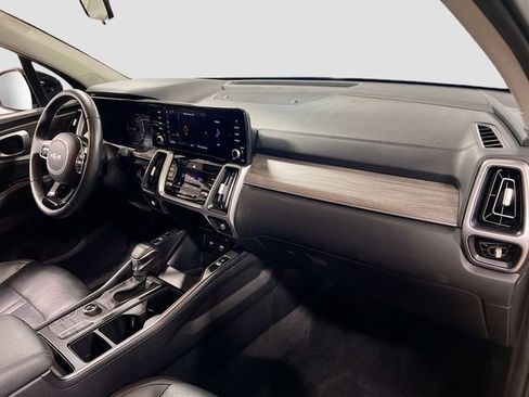 Certified 2022 Kia Sorento S image 29