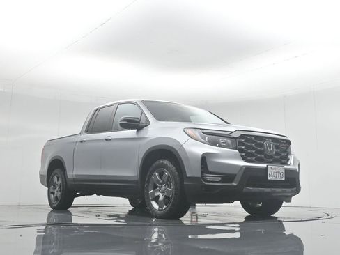 Used 2024 Honda Ridgeline TrailSport image 53