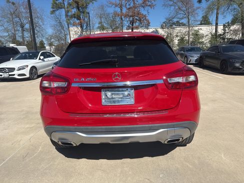 Used 2018 Mercedes-Benz GLA 250 image 5