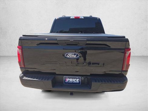 Used 2025 Ford F150 STX w/ Equipment Group 200A RWD image 7