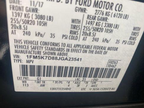 Used 2018 Ford Explorer XLT w/ Equipment Group 202A image 12