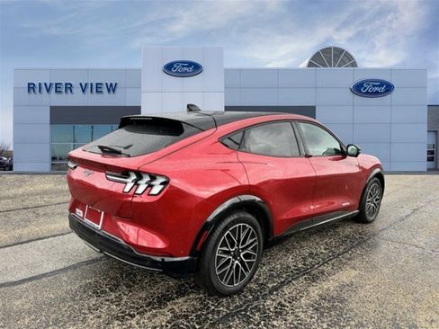 Used 2024 Ford Mustang Mach-E Premium image 6