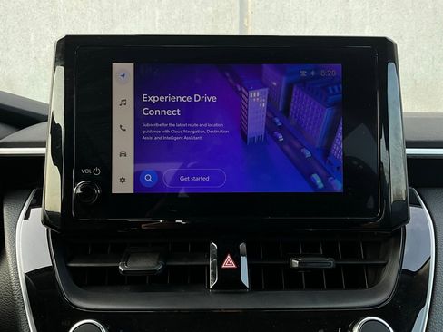 Used 2025 Toyota Corolla LE image 25