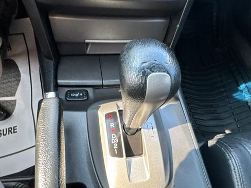 Used 2011 Honda Accord EX-L image 29