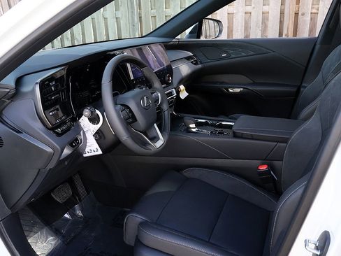 New 2026 Lexus RX 350 image 12