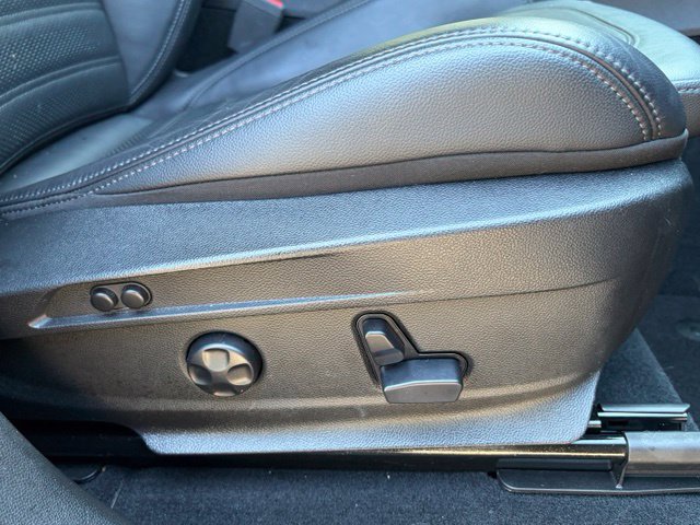 Used 2023 Alfa Romeo Stelvio Veloce AWD/4WD image 39