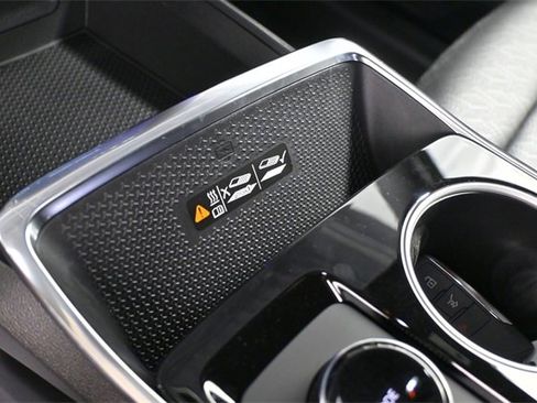 New 2026 Chevrolet Equinox LT w/ Convenience Package II image 25