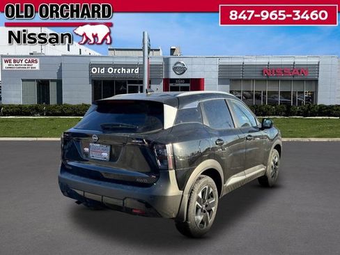 Used 2026 Nissan Kicks SV w/ SV Premium Package AWD/4WD image 4