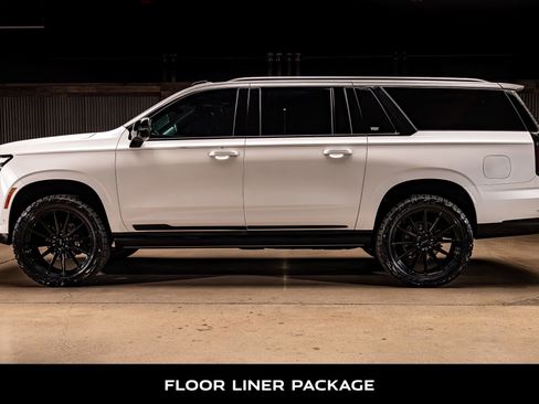 Used 2025 Cadillac Escalade ESV Sport Platinum w/ LPO, Floor Liner Package image 6