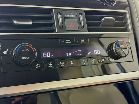 Used 2024 INFINITI QX80 Premium Select w/ Cargo Package image 21