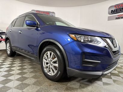 Used 2018 Nissan Rogue SV