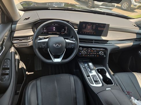 Used 2023 INFINITI QX60 Luxe w/ Performance Audio Package AWD/4WD image 9