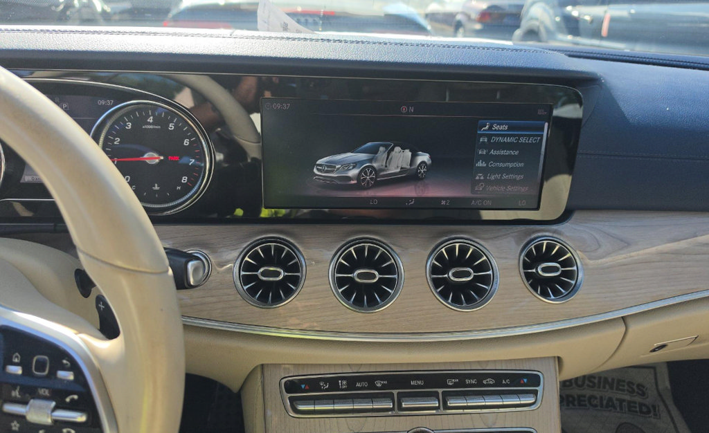 Used 2019 Mercedes-Benz E 450 Cabriolet image 8