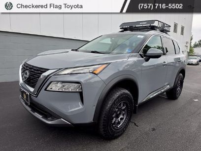 Used 2023 Nissan Rogue SL w/ SL Premium Package