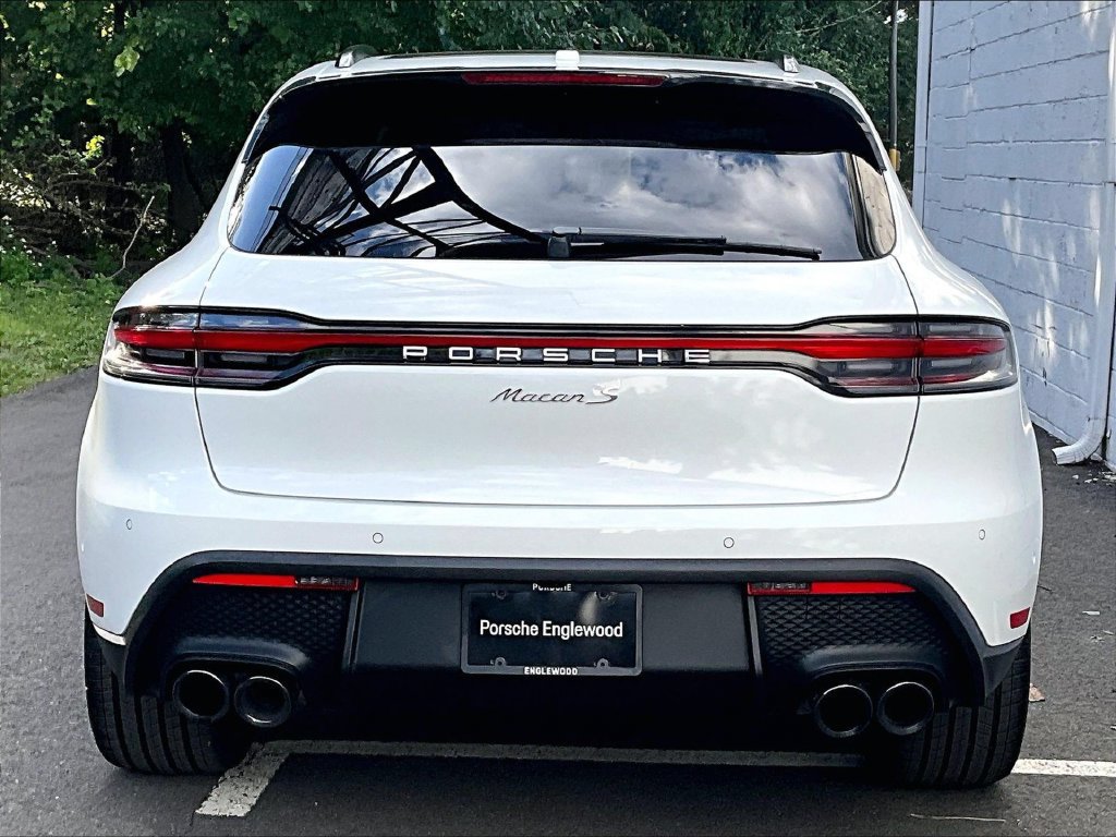 Certified 2026 Porsche Macan S AWD/4WD image 9