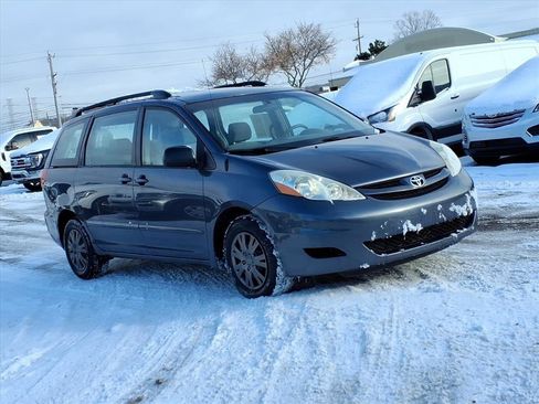 Used 2006 Toyota Sienna CE image 7