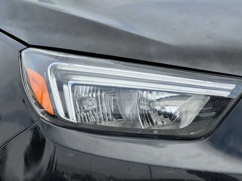 Used 2019 Buick Encore Preferred FWD image 32