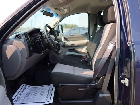 Used 2009 Chevrolet Silverado 2500 W/T image 11