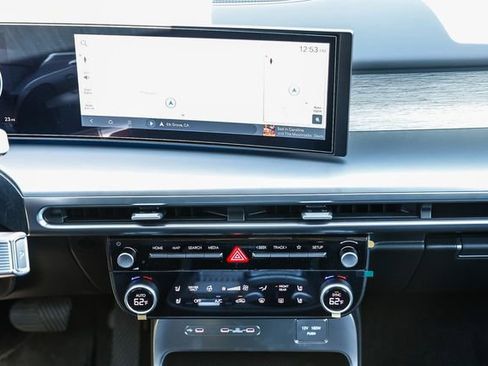 New 2026 Hyundai Ioniq 9 SEL AWD/4WD image 13