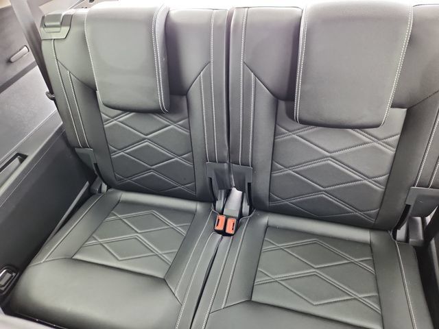 Certified 2025 Volkswagen Atlas SE AWD/4WD image 9