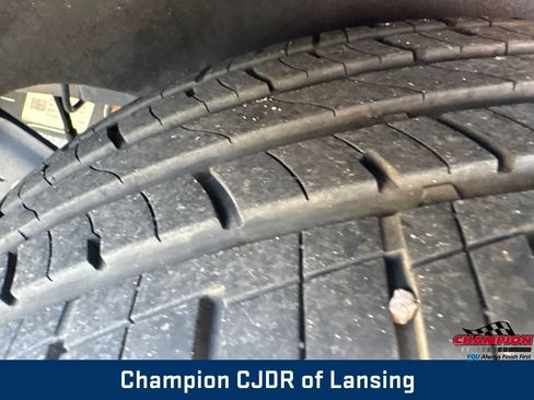 Used 2020 Chevrolet Equinox LT w/ LPO, Floor Liner Package FWD image 32