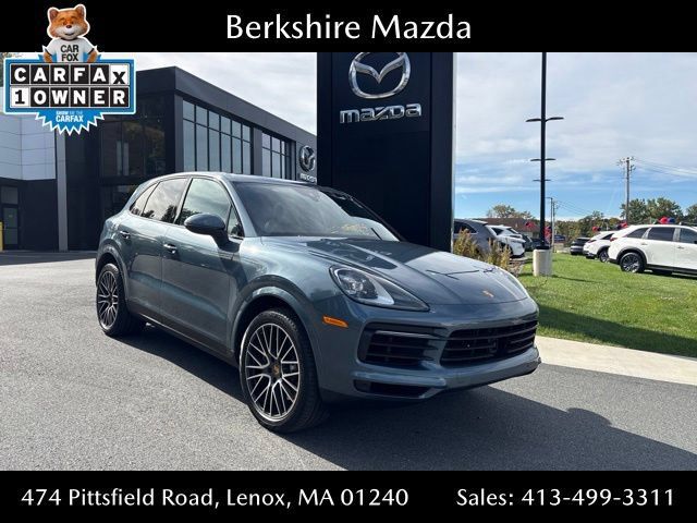Used 2019 Porsche Cayenne S AWD/4WD image 1