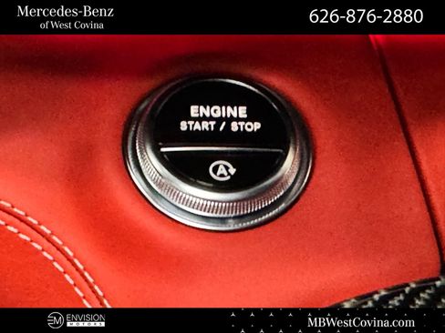 Used 2024 Mercedes-Benz SL 55 AMG 4MATIC image 35