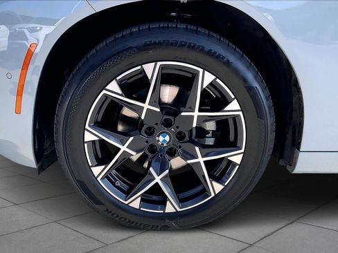 Used 2025 BMW X3 xDrive30i image 11