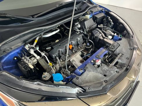 Used 2019 Honda HR-V Sport image 11