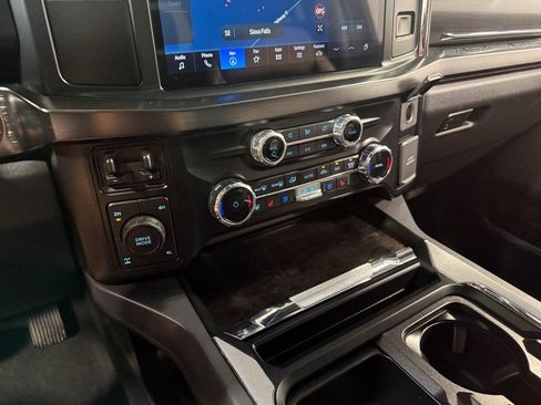 Used 2024 Ford F250 Lariat w/ FX4 Off-Road Package image 82